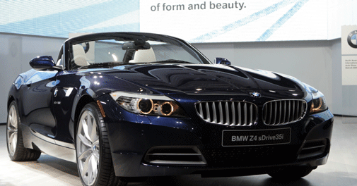 German luxury car maker BMW launched the facelifted Z4 roadster car at Rs.68.9 lakh.