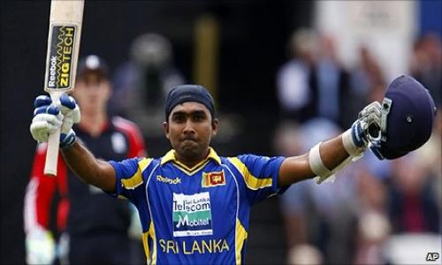 Mahela Jayawardene announces Test retirement