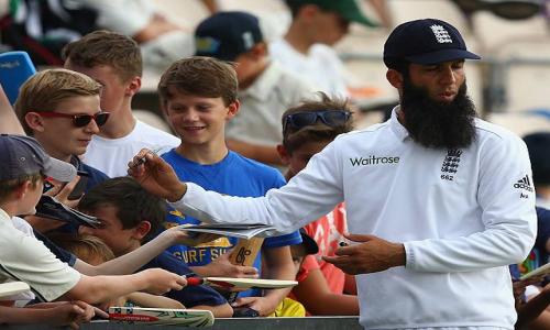 ICC bars Moeen Ali from wearing Save Gaza wristbands