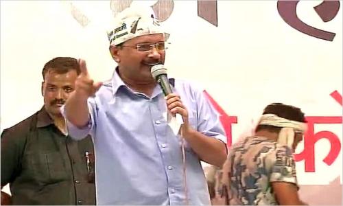 Kejriwal demands Delhi re-polls in AAP rally !