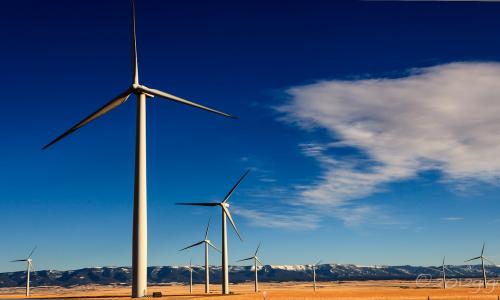 Is wind energy better than solar energy?